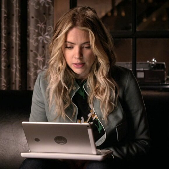 RARE Topshop Boutique Daisy Print Silk Tee ASO Hanna Marin - Picture 7 of 8